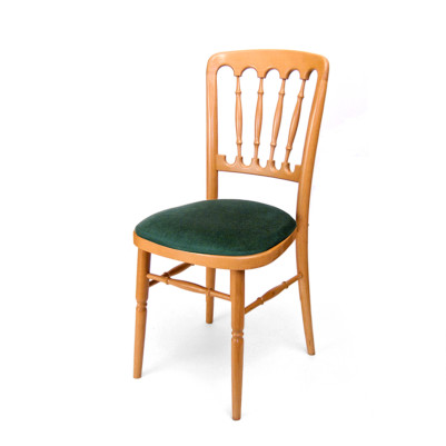 classic-banqueting-chair-natural-with-green-pad