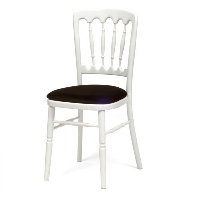 classic-banqueting-chair-white-with-black-pad